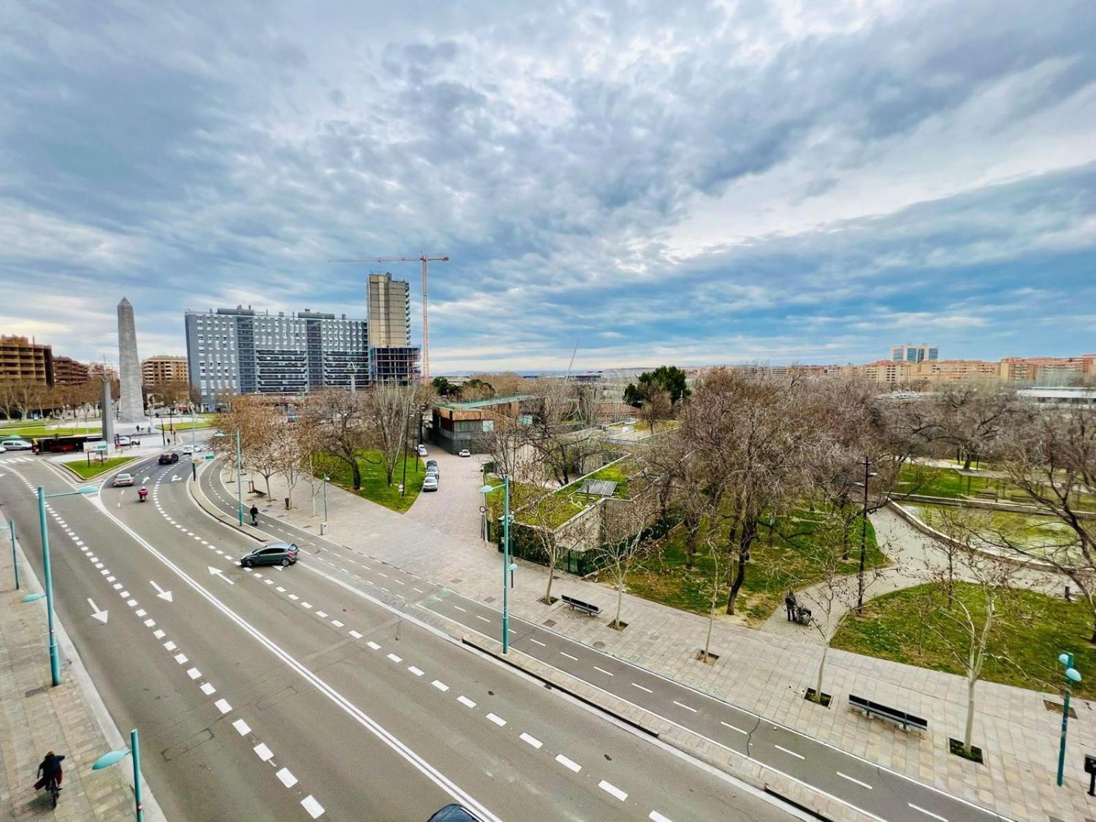Apartment A Orillas Del Pilar Con Parking Zaragoza